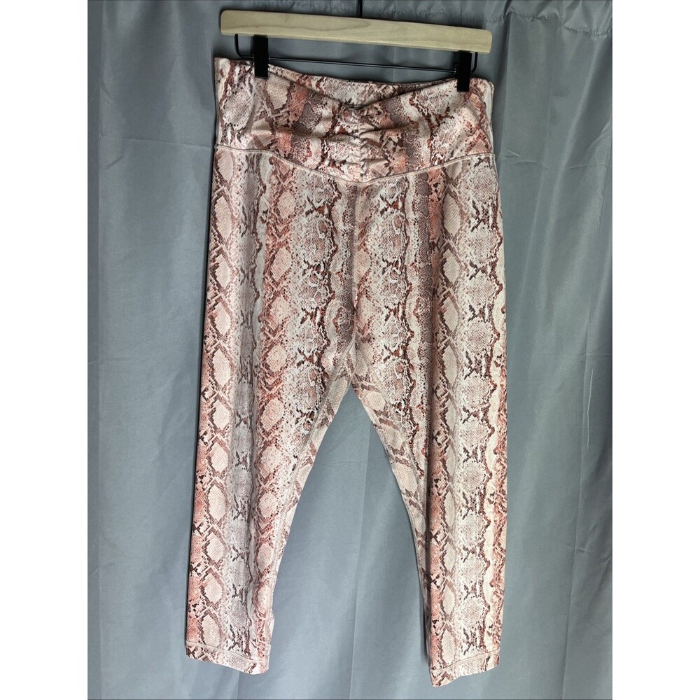Victoria Secret On Point Snake Print Crop Leggings Tummy Control Size XLarge EUC
